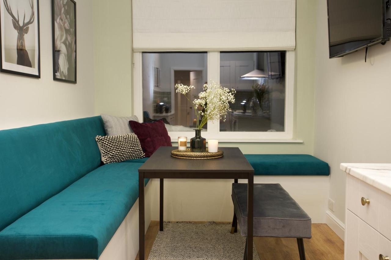 Lincoln House Apartments 巴克斯顿 外观 照片