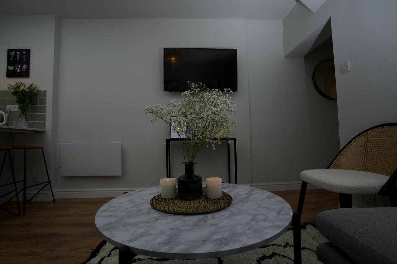 Lincoln House Apartments 巴克斯顿 外观 照片