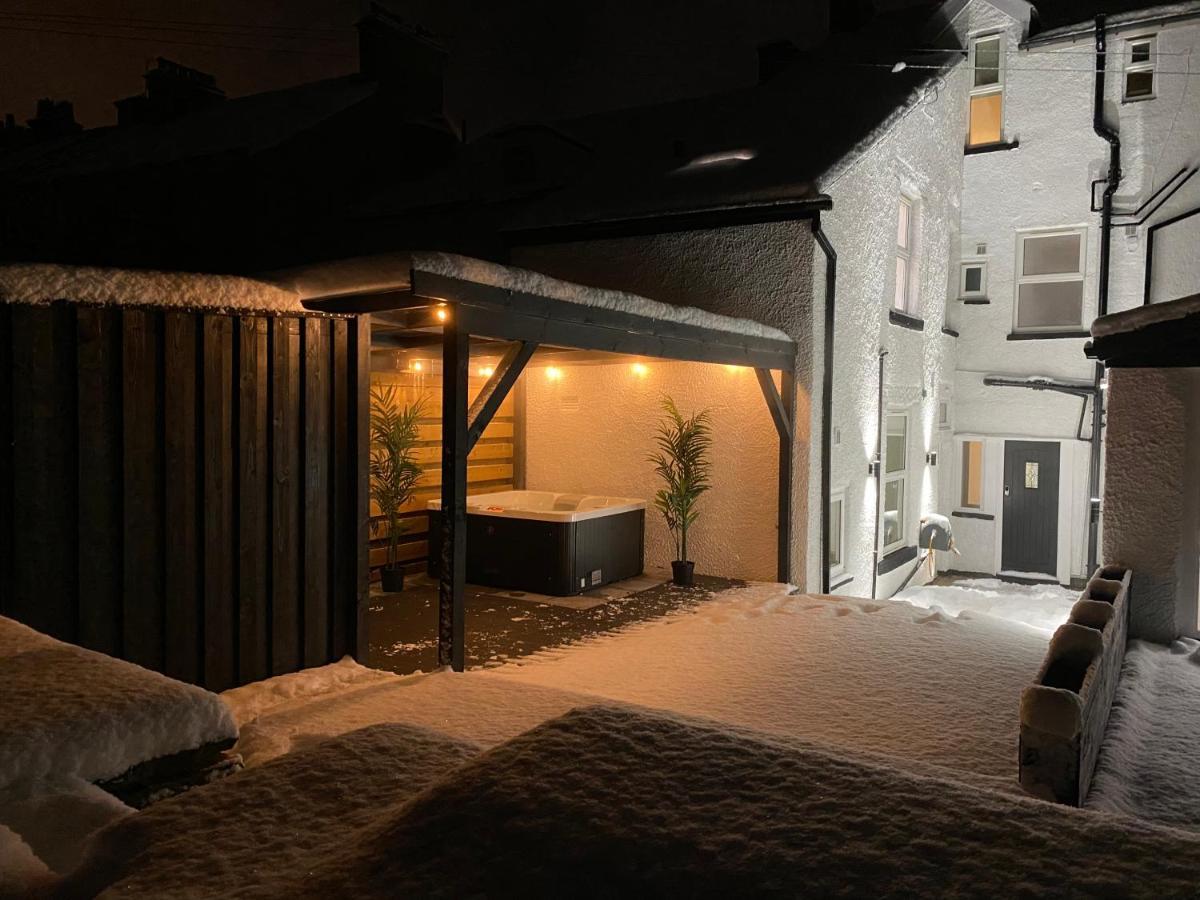 Lincoln House Apartments 巴克斯顿 外观 照片